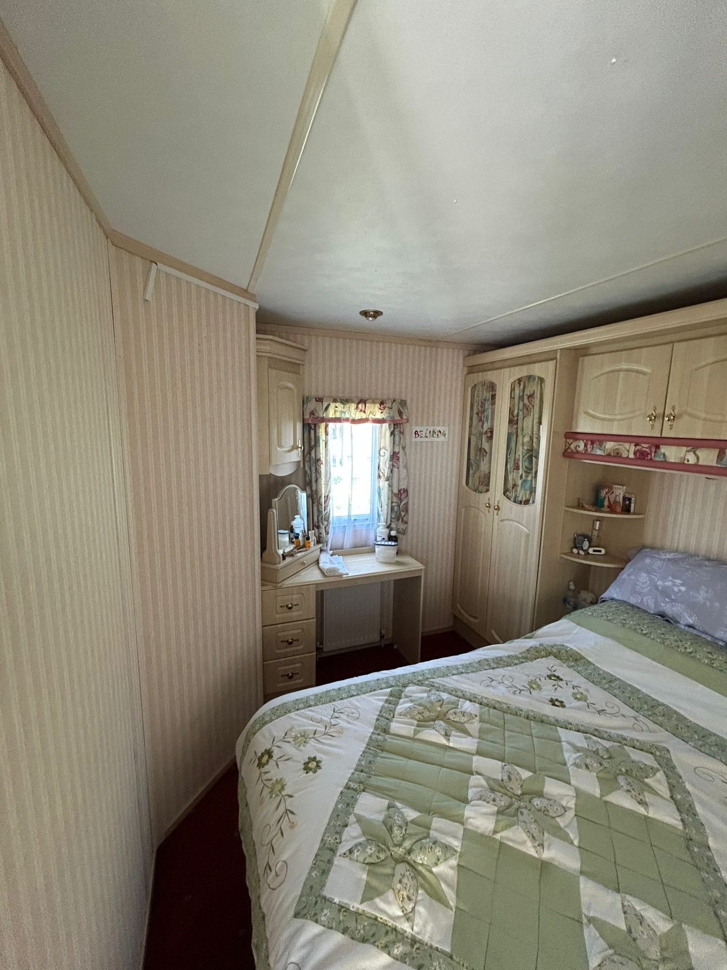 661e4b11-008b-4e69-bc52-4e478e31a8d1