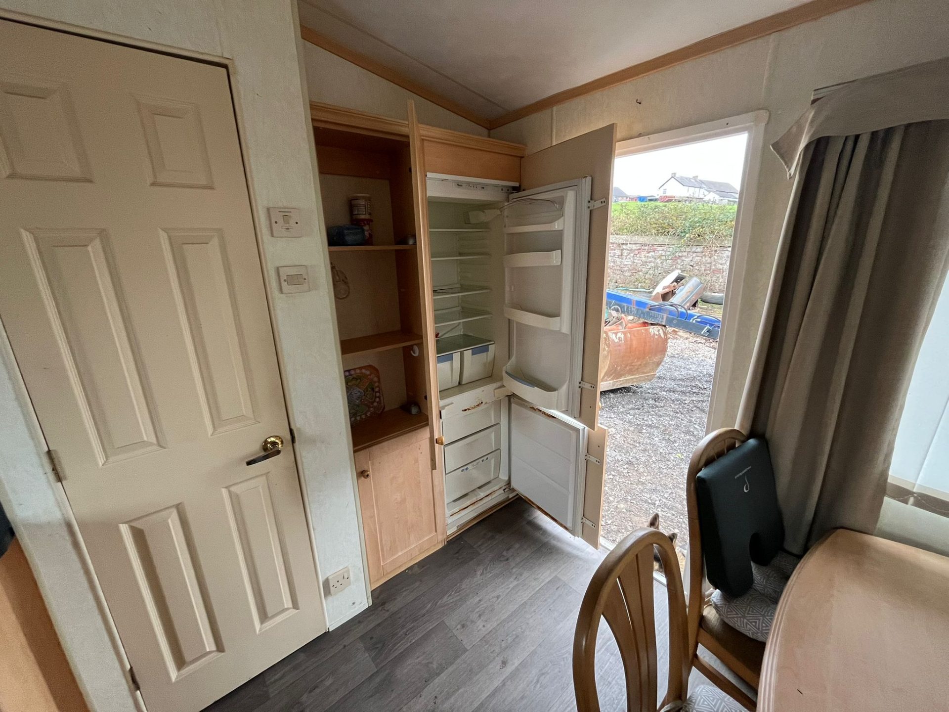 8fbdbed7-6a26-4105-a363-53ab36910968