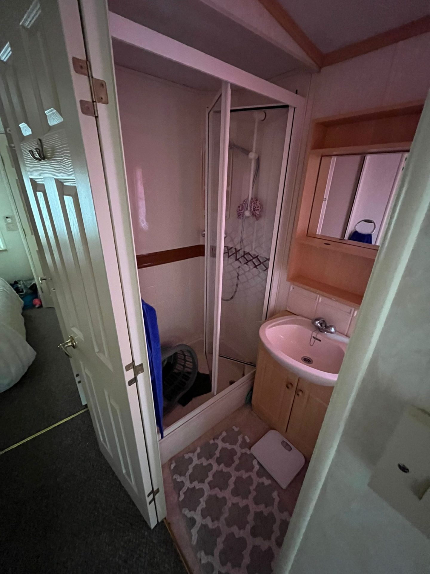 ce534ee0-e9d4-44e2-9cd2-cce8f38d7884